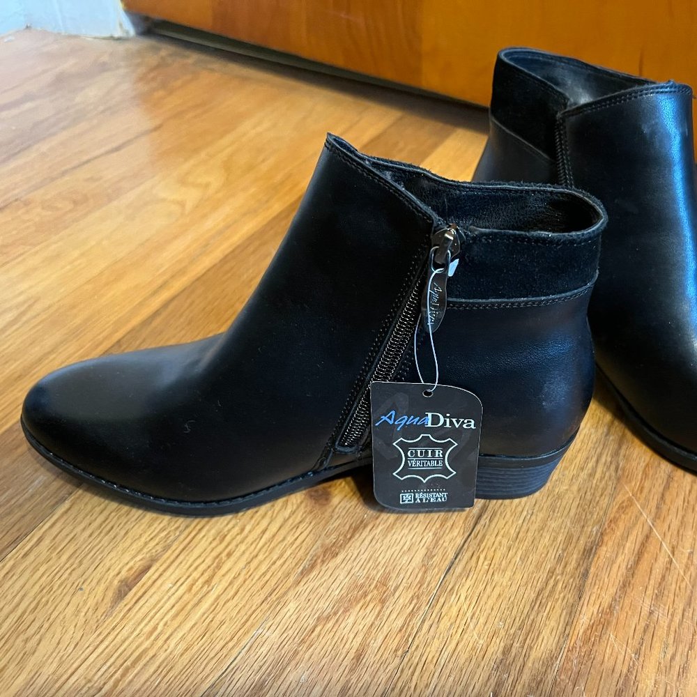 AquaDiva Waterproof Leather Booties